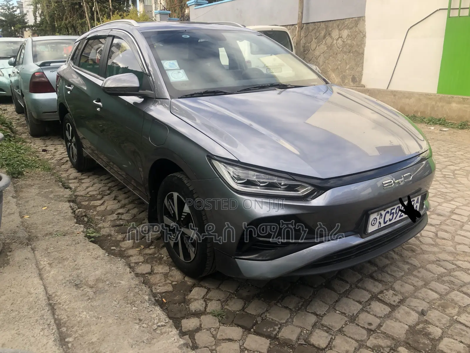 BYD E2 43 kWh 94 hp FWD 2024 Gray