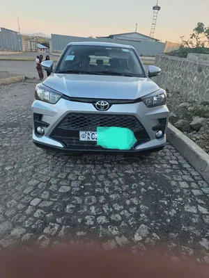 Toyota Raize 2022 Silver