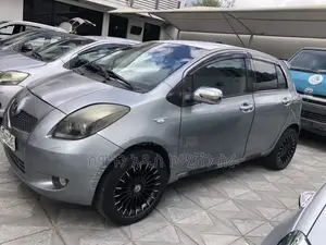 Toyota Yaris 1.0 VVT-i 2007 Silver