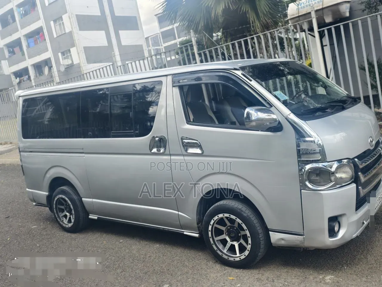 Toyota HiAce 2007 Silver