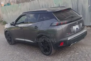 Peugeot 2008 2023 Gray