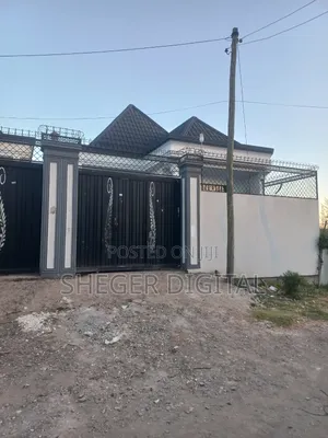 Furnished 5bdrm Villa in Shegerdigital, Yeka for sale
