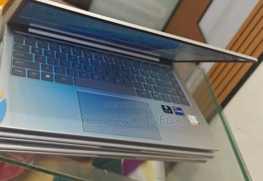 New Laptop HP Stream Notebook 16GB Intel Core i7 SSD 512GB