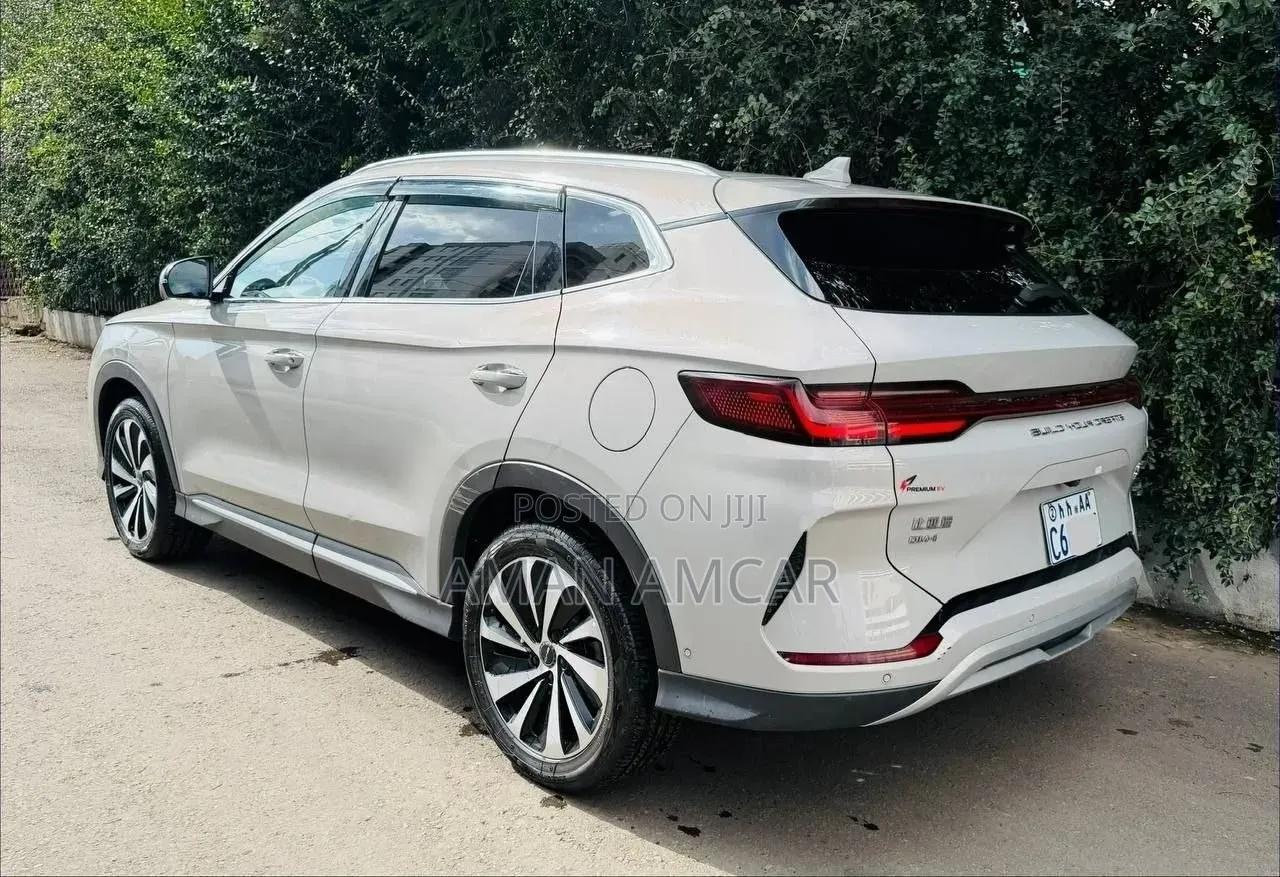 New BYD Song Plus 2025 White
