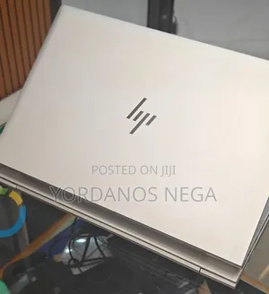 New Laptop HP EliteBook 840 G8 16GB Intel Core i5 SSD 512GB