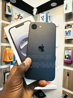 Apple iPhone 16e 256 GB Black