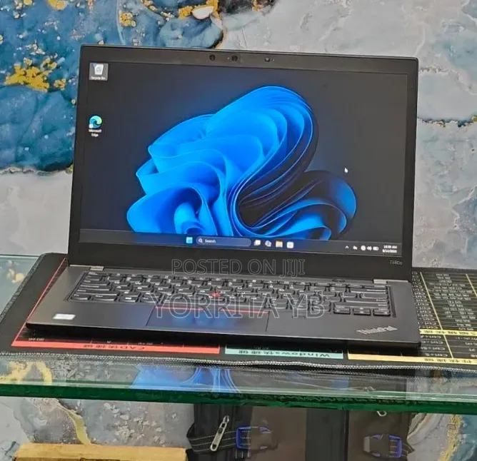 New Laptop Lenovo ThinkPad T480s 8GB Intel Core i7 SSD 256GB