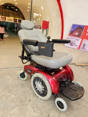 Heavy Duty Electrical Wheelchair軟禁wheelchair博士wheelchair兩次wheelchair