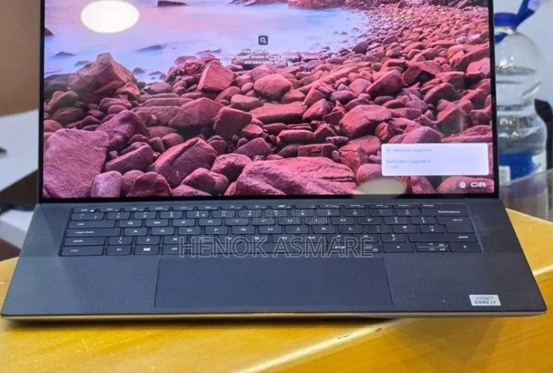 New Laptop Dell Precision 5550 16GB Intel Core i7 SSD 512GB