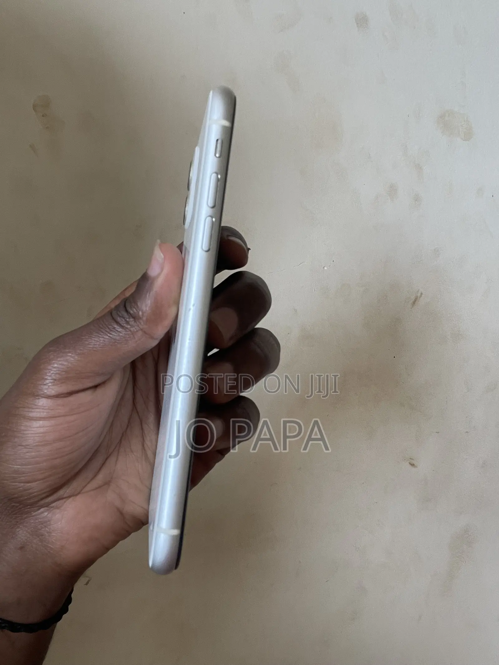 Apple iPhone 11 64 GB White