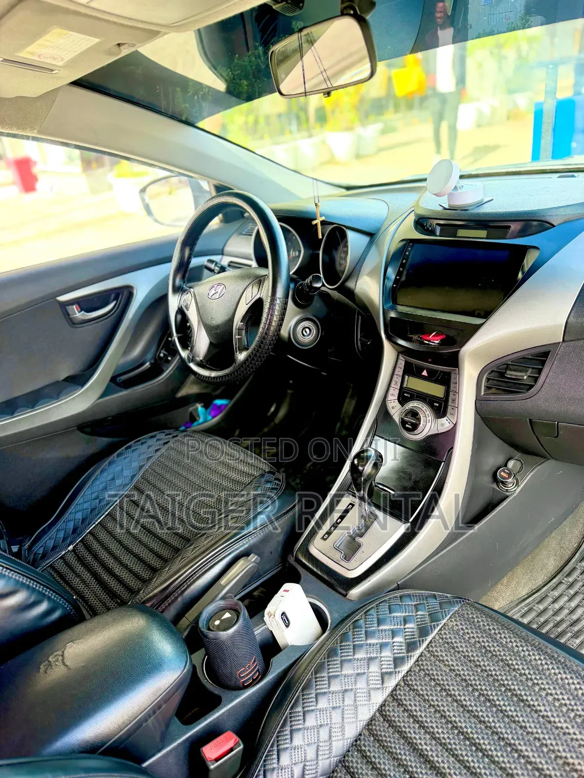 Hyundai Eletera Rent