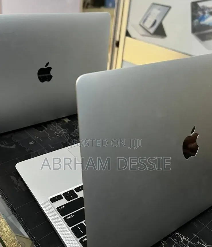 New Laptop Apple MacBook Air 2020 M1 16GB Apple M1 SSD 512GB