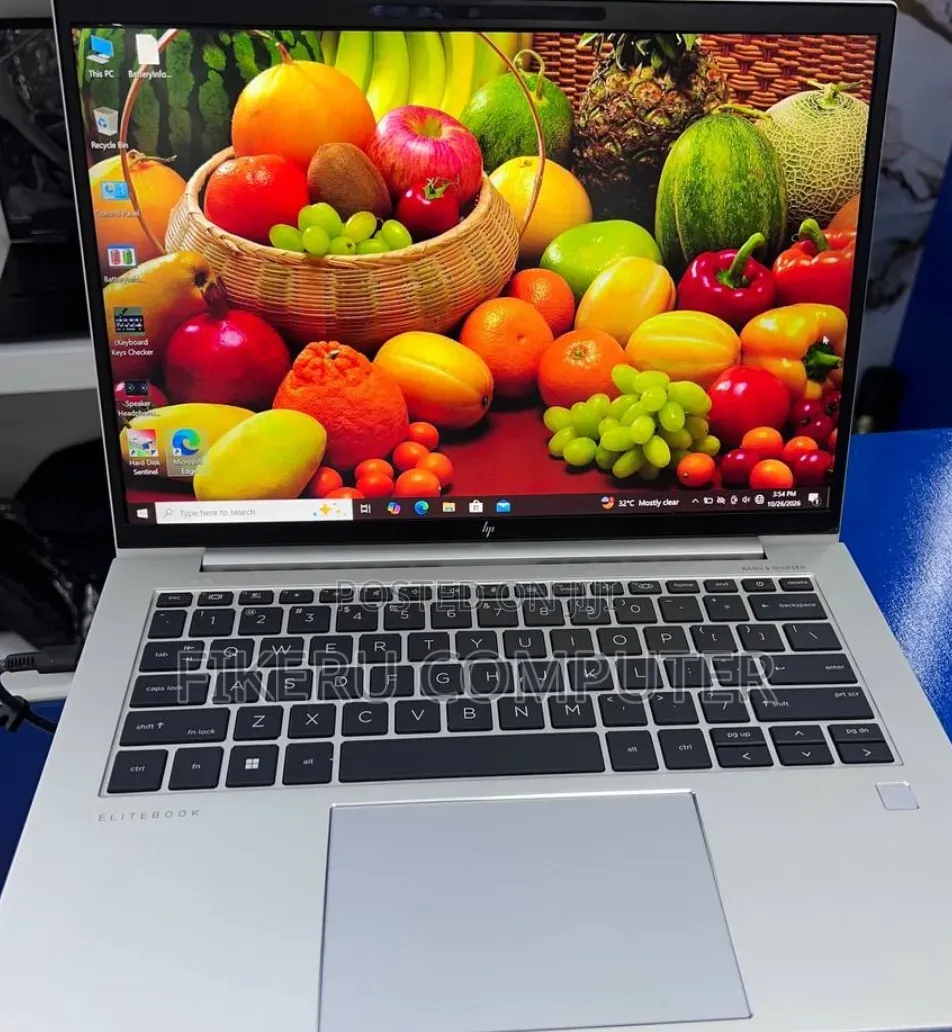 New Laptop HP EliteBook 840 G9 16GB Intel Core i7 SSD 512GB