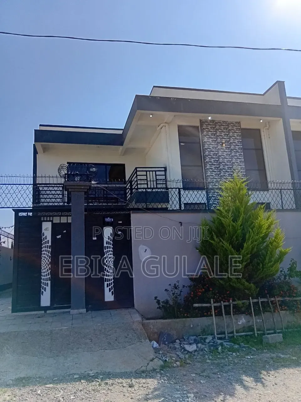 Furnished 6bdrm Farm House in Oromia-Finfinne for sale