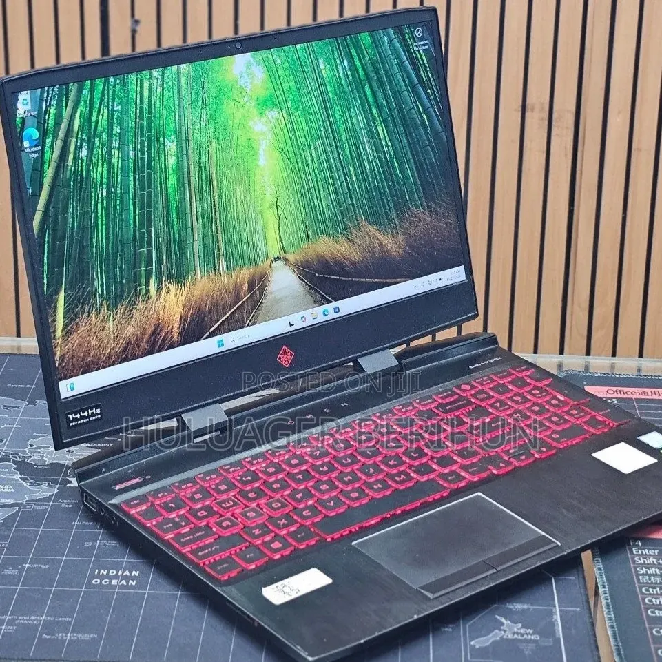 New Laptop HP Omen 15 16GB Intel Core i7 SSD 512GB