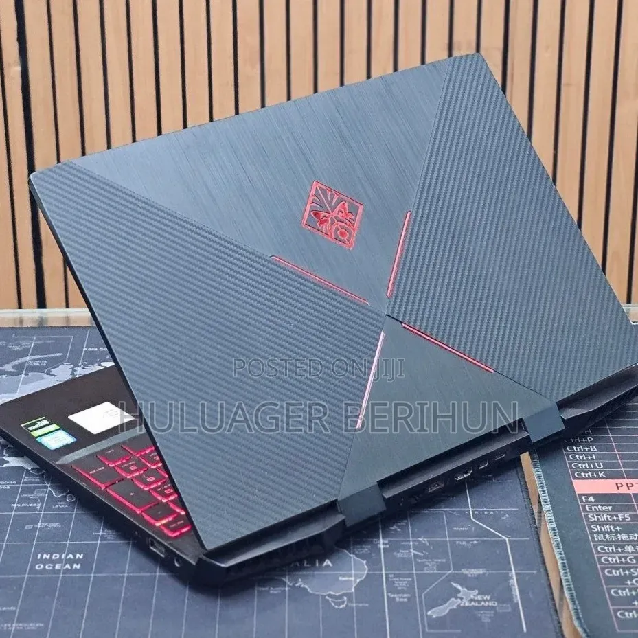 New Laptop HP Omen 15 16GB Intel Core i7 SSD 512GB