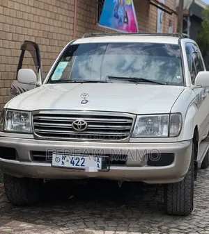 Toyota Land Cruiser 2004