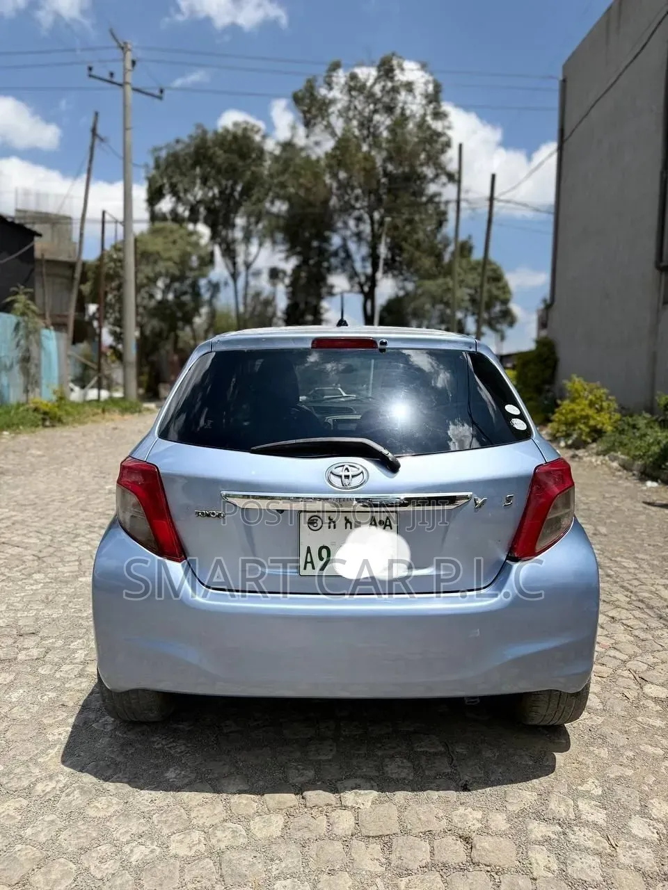 Toyota Yaris 2012 Blue