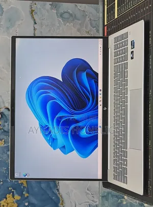 New Laptop HP Pavilion 15 16GB Intel Core i7 SSD 1T