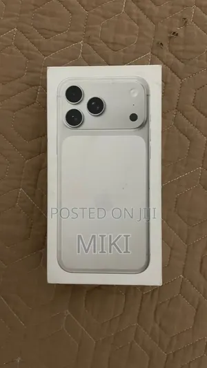 Apple iPhone 17 Pro Max 512 GB Silver