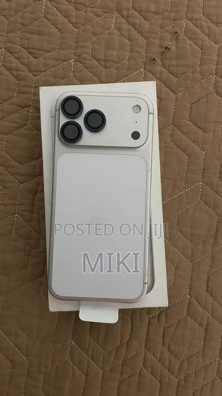 Apple iPhone 17 Pro Max 512 GB Silver