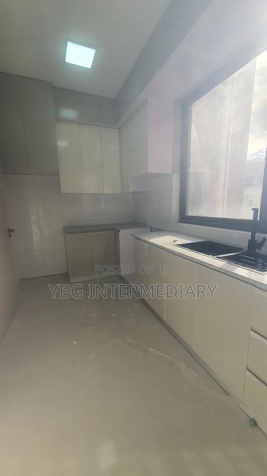 Furnished 3bdrm Apartment in Appartment, Yeka for sale
