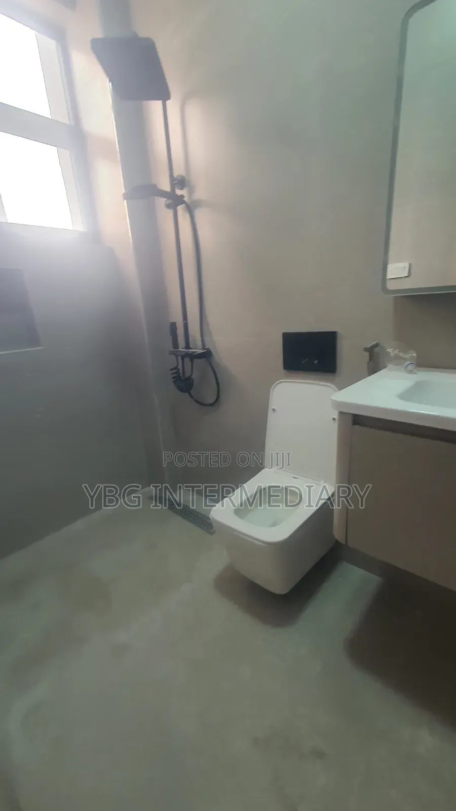 Furnished 3bdrm Apartment in Appartment, Yeka for sale