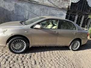 Toyota Axio 2007 Gold