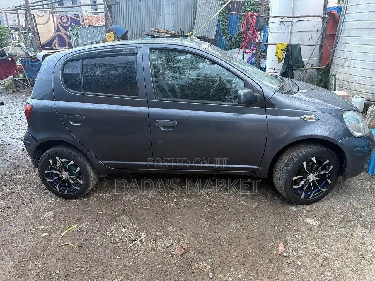 Toyota Vitz 2005 Black