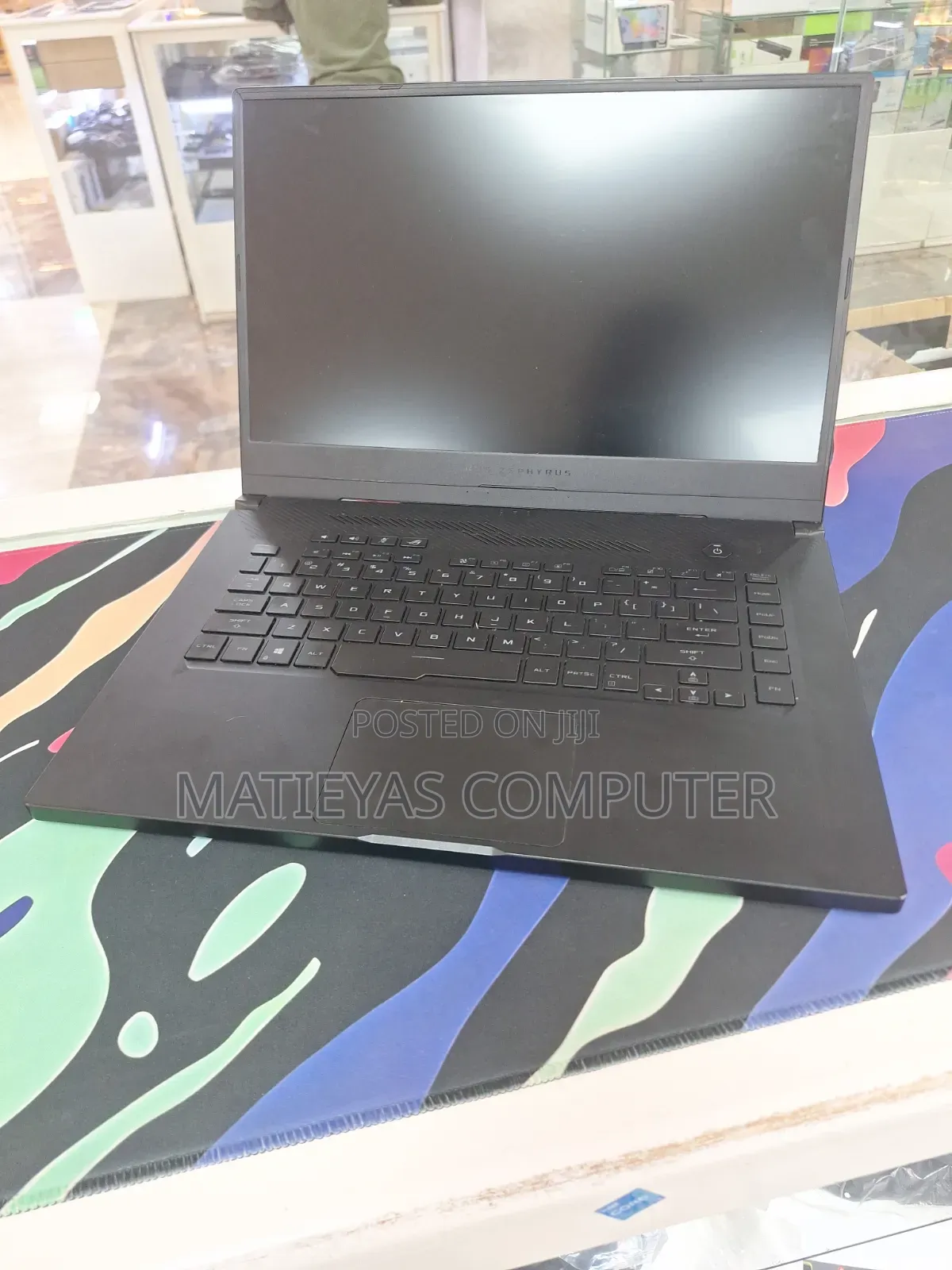 New Laptop Asus ROG Strix G15 16GB AMD Ryzen 7 SSD 512GB