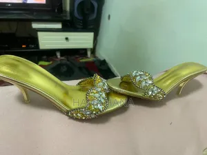 Women Heel