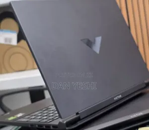 New Laptop HP Victus 15 16GB AMD Ryzen 7 SSD 512GB