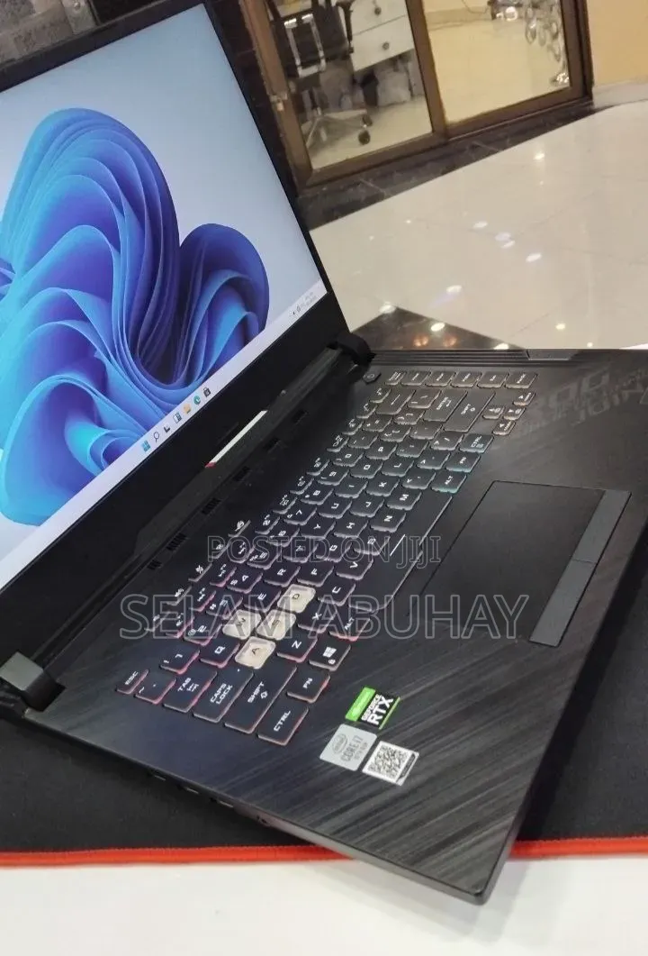 New Laptop Asus ROG Strix G15 16GB Intel Core i7 SSD 512GB