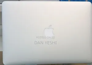 New Laptop Apple MacBook 2012 4GB Intel Core i5 SSD 128GB