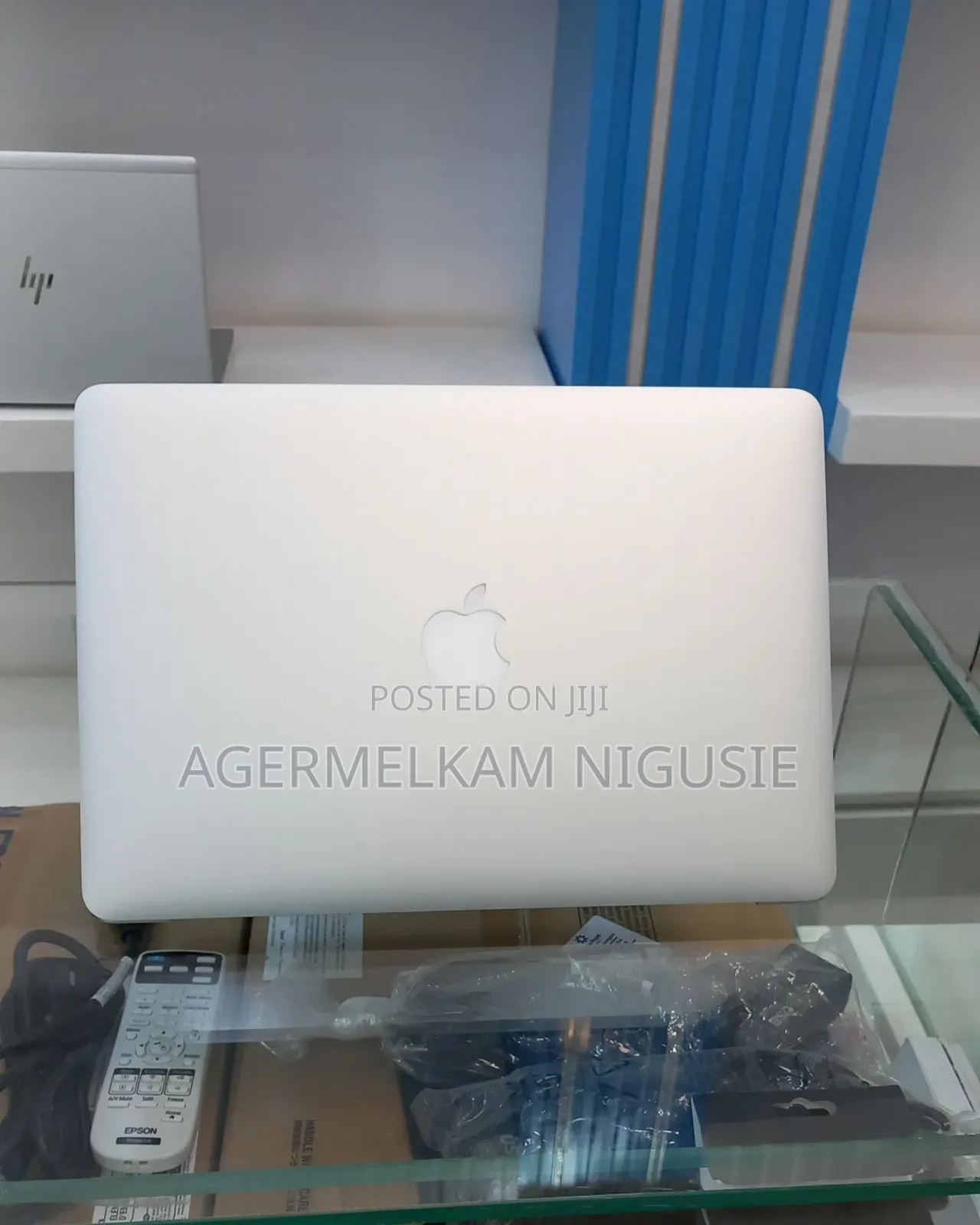 New Laptop Apple MacBook Air 2012 16GB Intel Core i5 SSD 128GB
