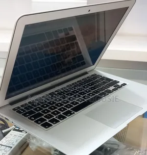 New Laptop Apple MacBook Air 2012 16GB Intel Core i5 SSD 128GB