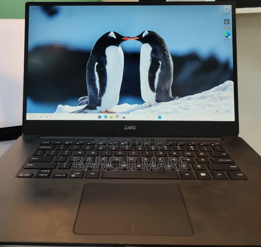 New Laptop Dell XPS 15 16GB Intel Core i7 SSD 512GB