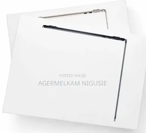New Laptop Apple MacBook Air 2026 M5 16GB AMD A8 SSD 512GB