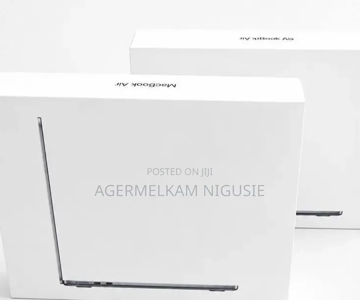 New Laptop Apple MacBook Air 2026 M5 16GB AMD A8 SSD 512GB