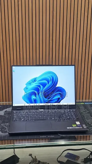 New Laptop Lenovo 16GB Intel Core i9 SSD 1T