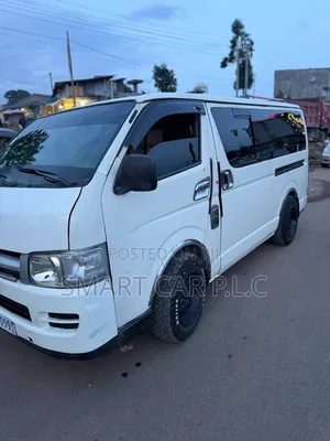 Toyota Hilux Surf 2007 White