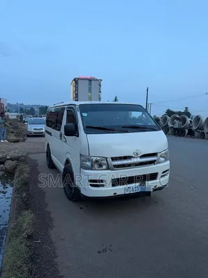 Toyota Hilux Surf 2007 White