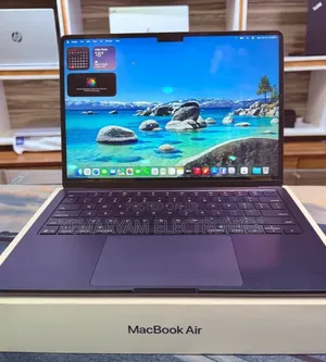 New Laptop Apple MacBook Air 2025 M4 16GB Apple M4 SSD 256GB