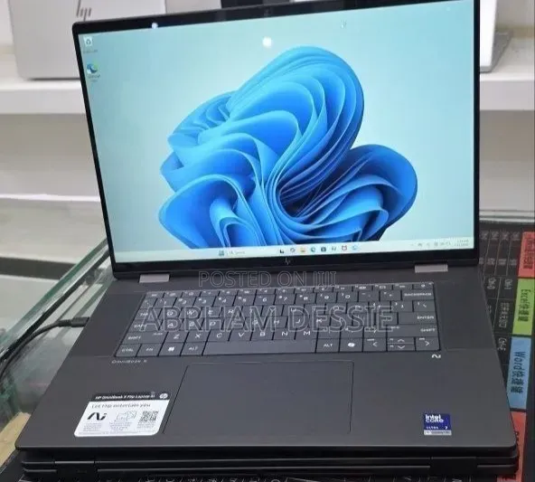 New Laptop HP 16GB Intel Core Ultra 7 SSD 1T
