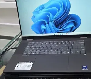 New Laptop HP 16GB Intel Core Ultra 7 SSD 1T