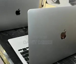 New Laptop Apple MacBook Air 2020 M1 16GB Apple M1 SSD 512GB