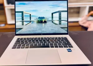 New Laptop HP EliteBook x360 1040 G9 16GB Intel Core i7 SSD 512GB