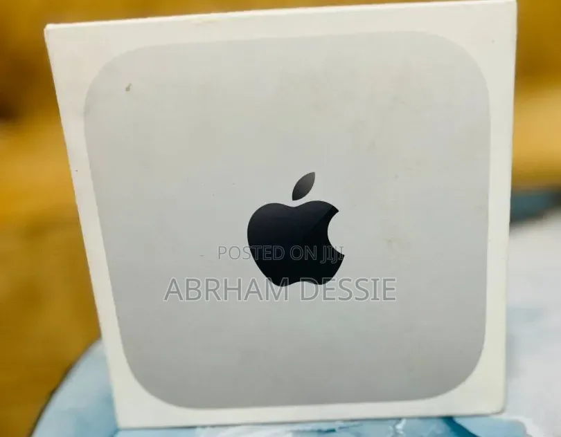 New Laptop Apple MacBook Pro 2026 M6 24GB SSD 512GB