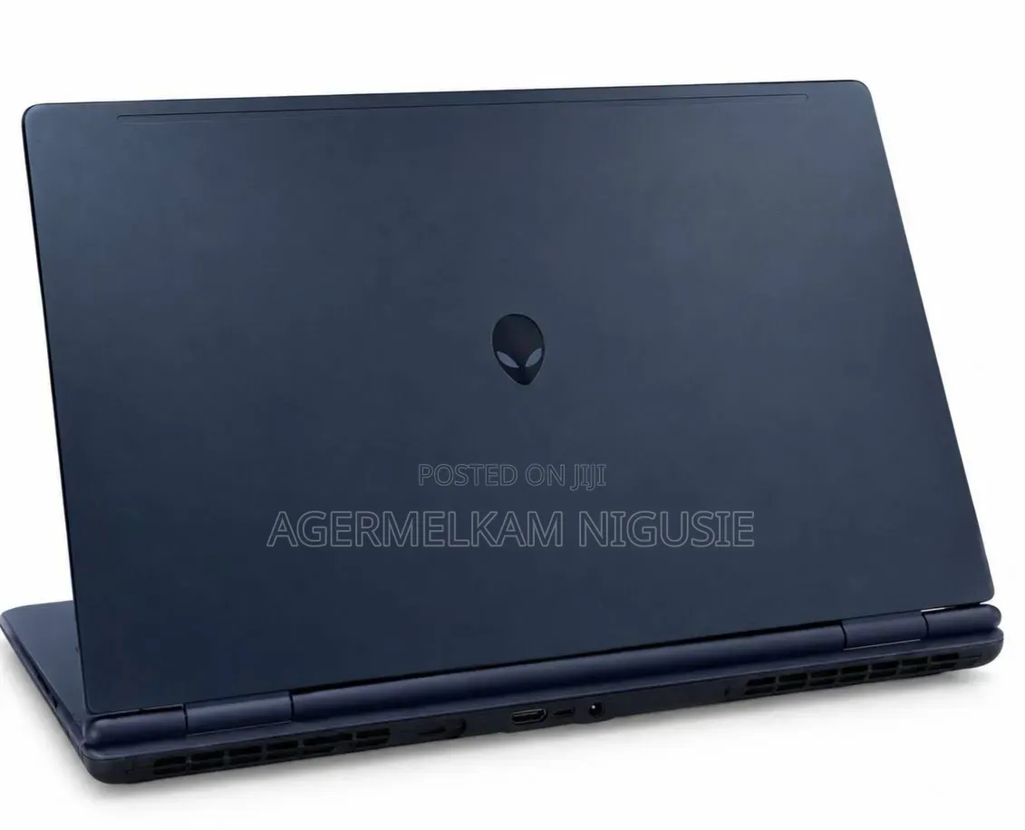 New Laptop Dell Alienware Aurora 16 16GB Intel Core i7 SSD 1T