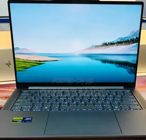 New Laptop Lenovo Yoga 7i 16GB Intel Core Ultra 7 SSD 1T